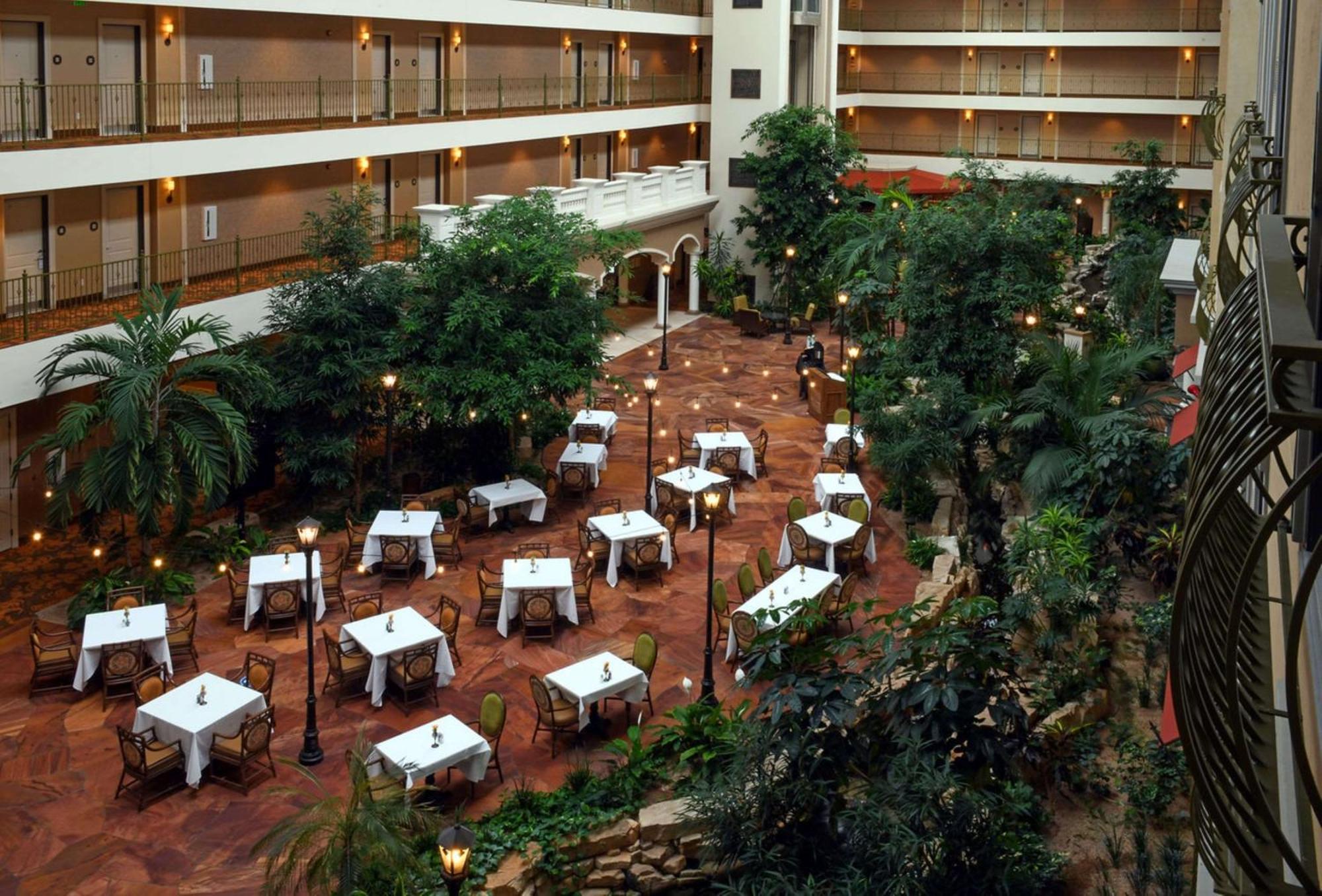 Hotel Woolley's Classic 4*