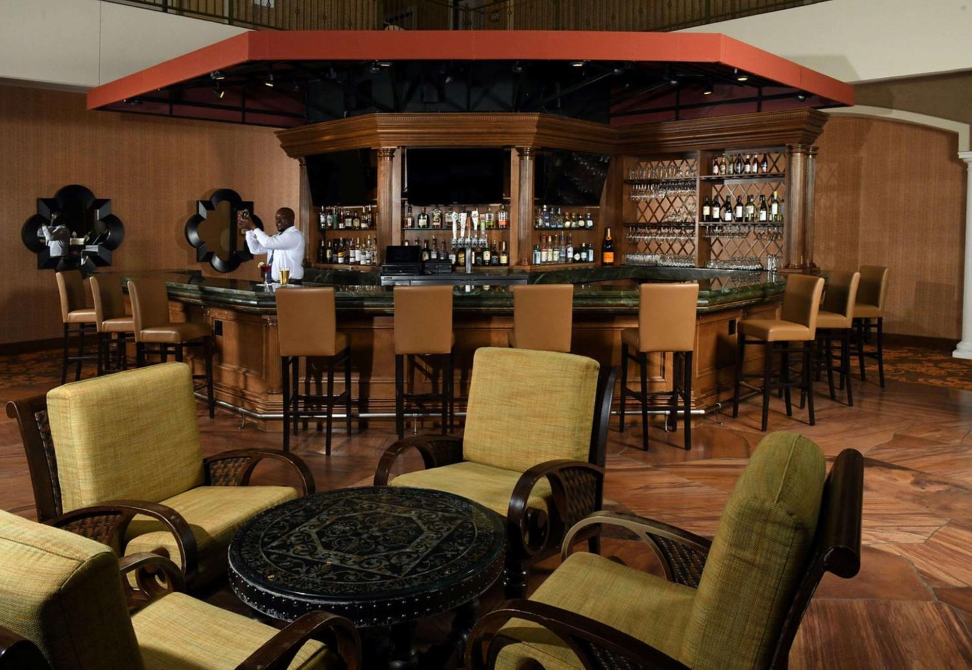 Woolley's Classic Hotel 4*